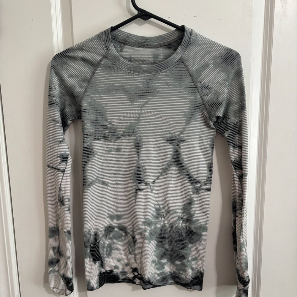 Lululemon Swiftly Tech Long Sleeve 2.0 *MultiDye - Size 2